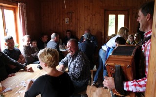 Lanciato la nuova stagione in malga con festa d’apertura